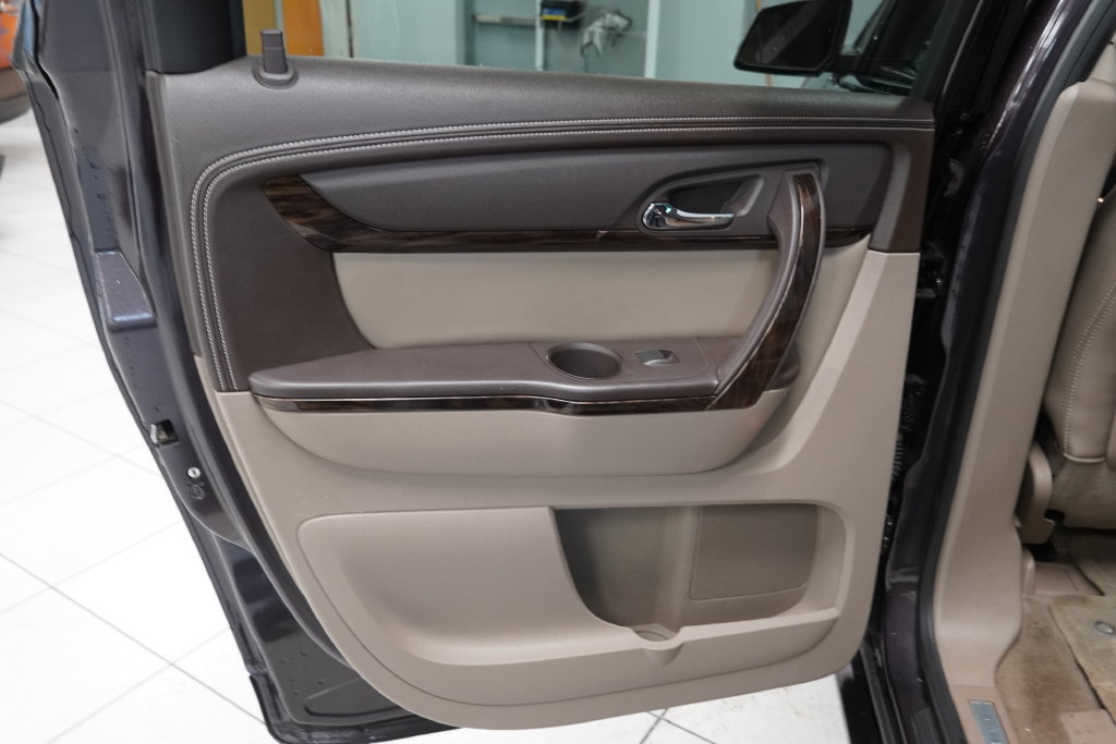 Used 2016 GMC Acadia Denali AWD/4WD image 28