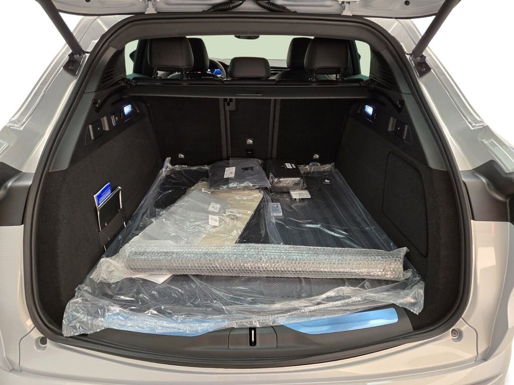 Used 2024 Maserati Grecale GT image 23