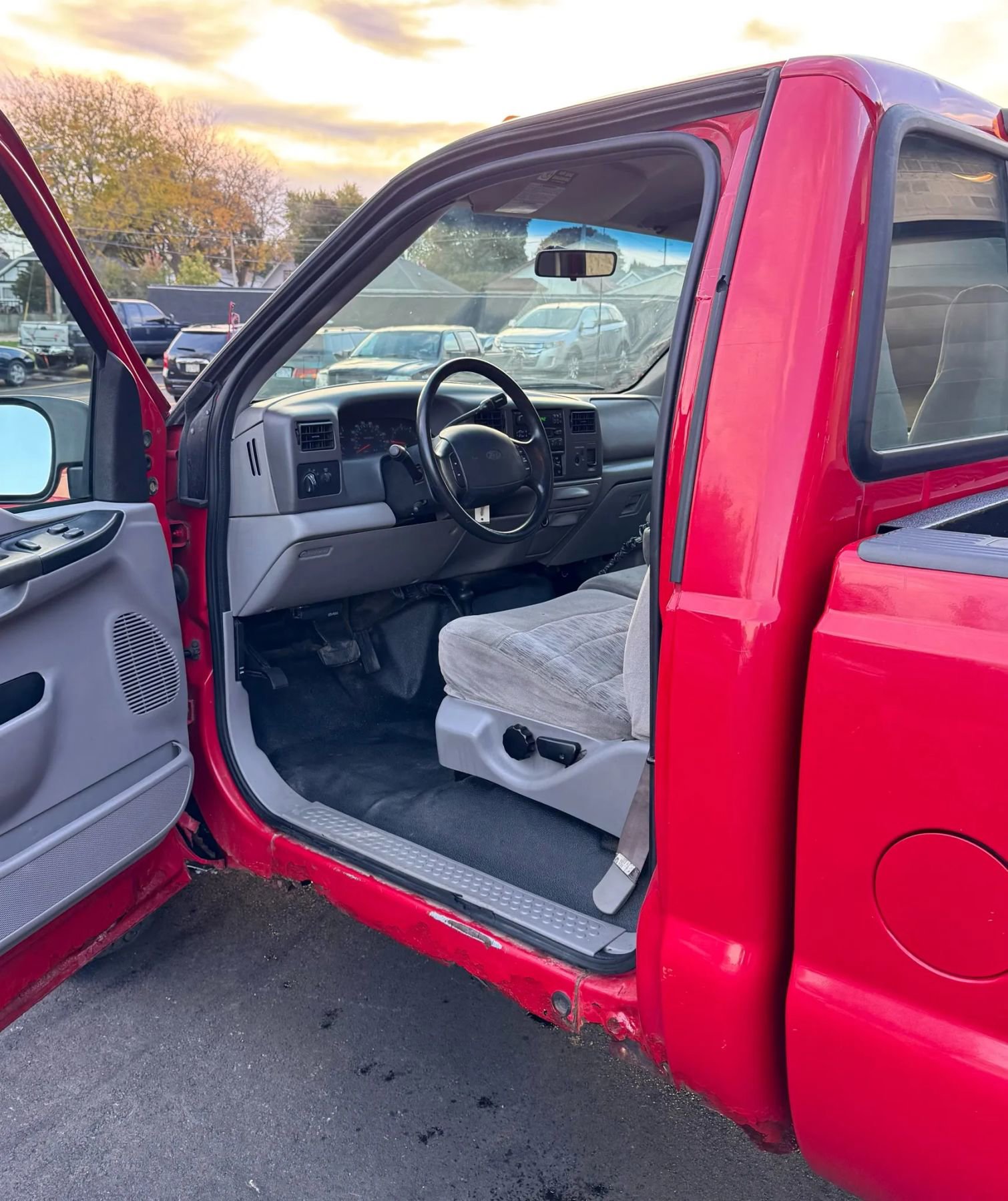 Used 2000 Ford F250 4x4 Regular Cab Super Duty image 14