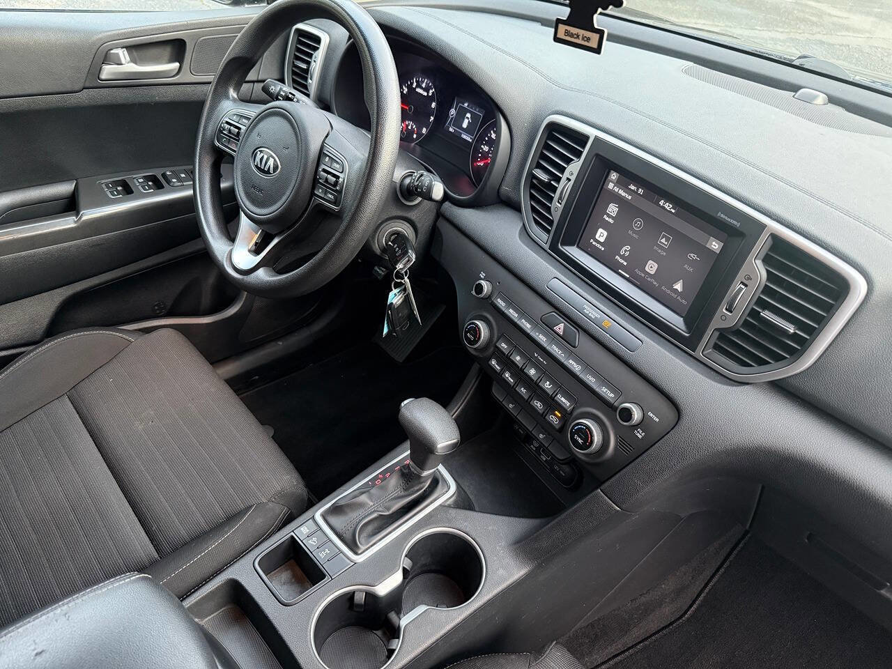 Used 2017 Kia Sportage LX w/ LX Popular Package image 20