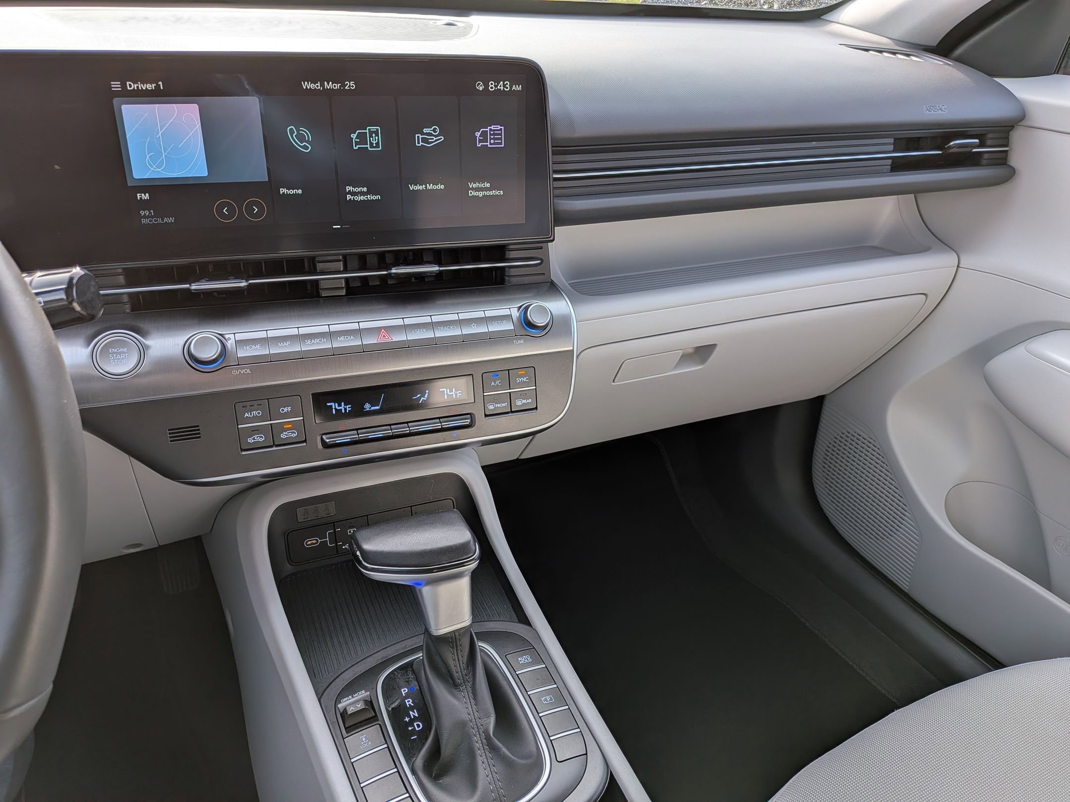 Used 2025 Hyundai Kona SEL image 22