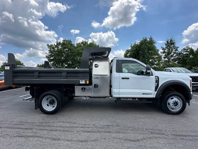 New 2026 Ford F550 4x4 Regular Cab Super Duty image 5