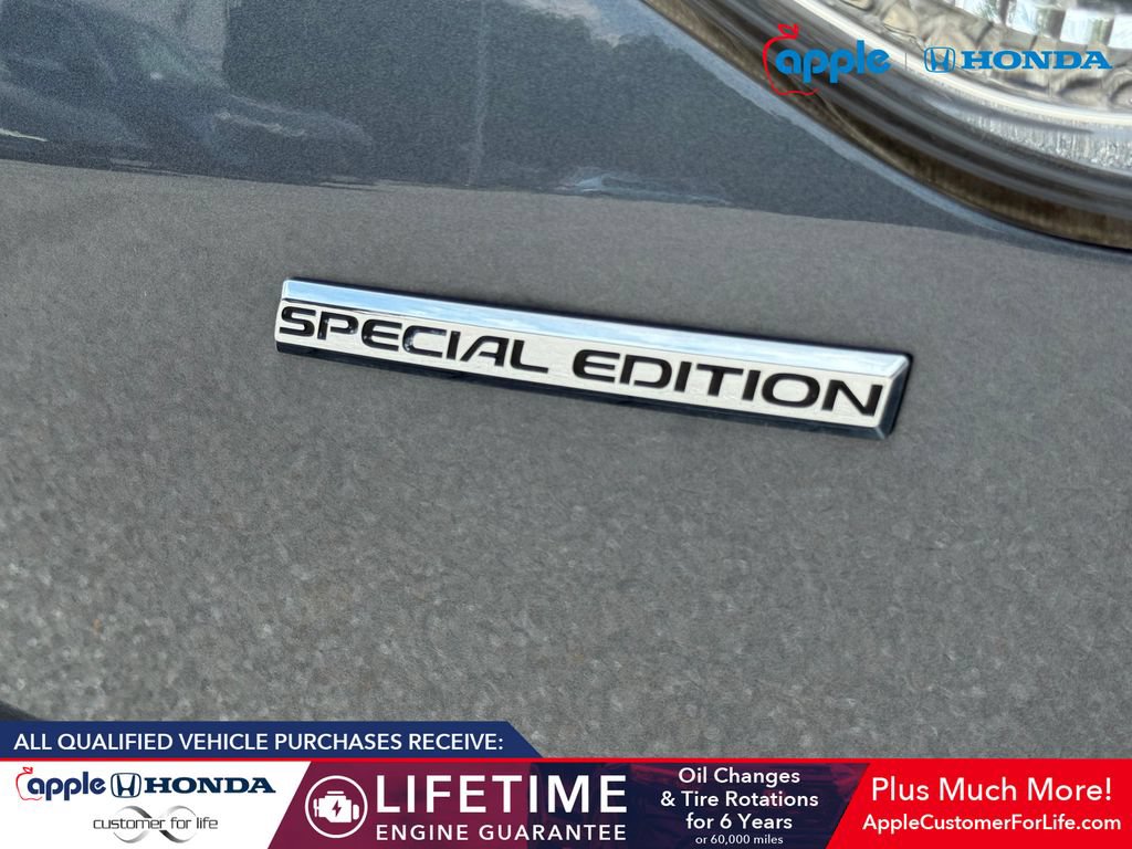 Used 2016 Honda Odyssey SE image 22