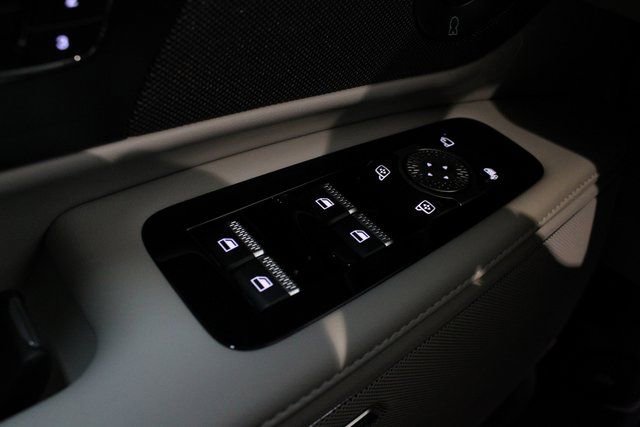 New 2026 Lincoln Nautilus Reserve AWD/4WD image 44