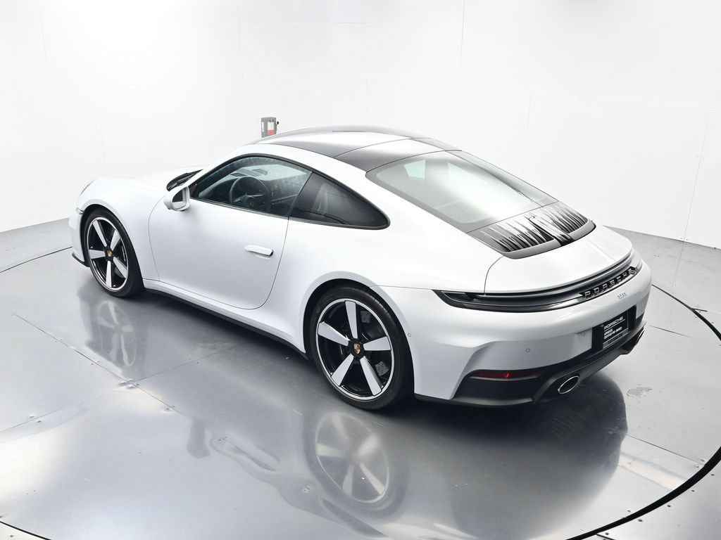 Certified 2025 Porsche 911 Carrera S RWD image 36