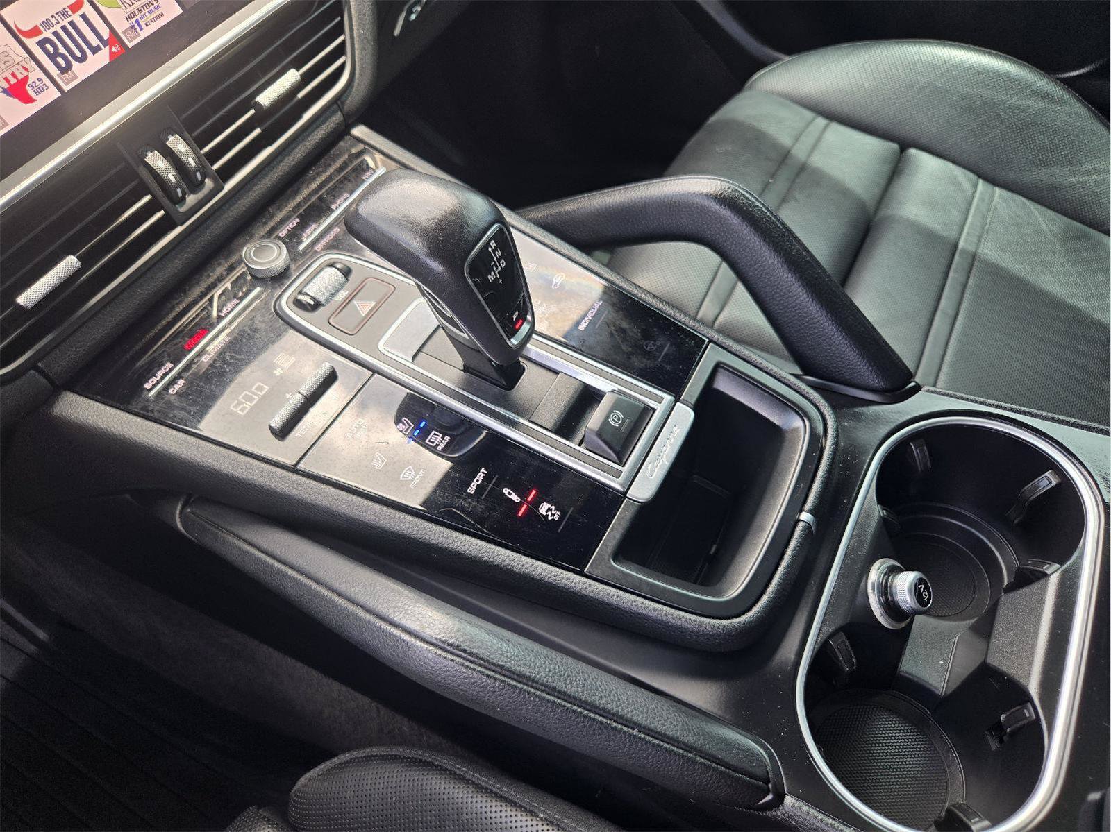 Used 2021 Porsche Cayenne S AWD/4WD image 18