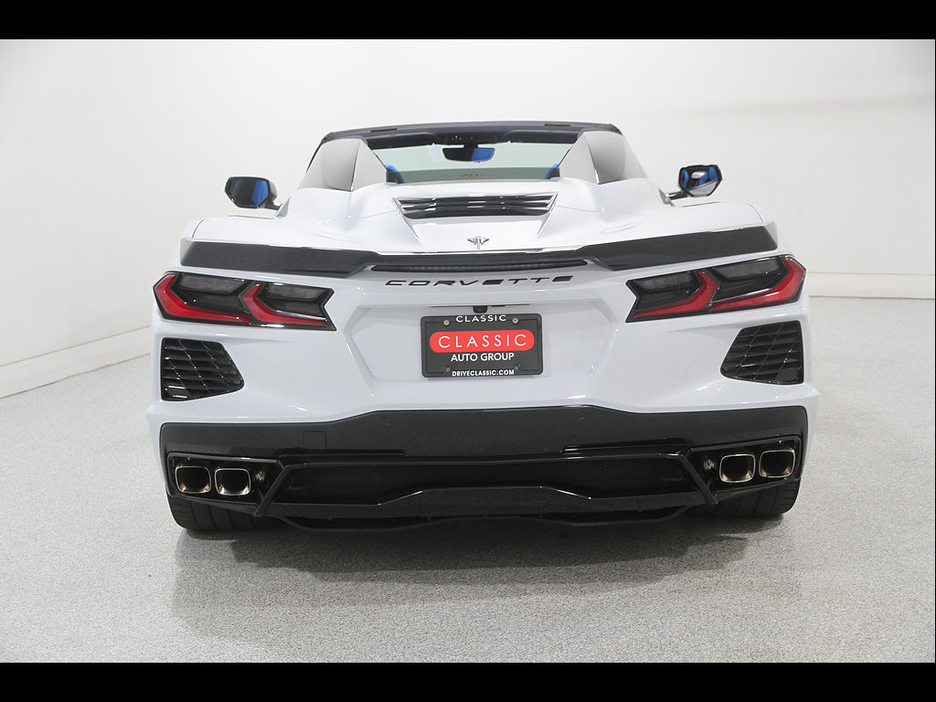 Used 2023 Chevrolet Corvette Stingray Premium Conv w/ Z51 Performance Package RWD image 27