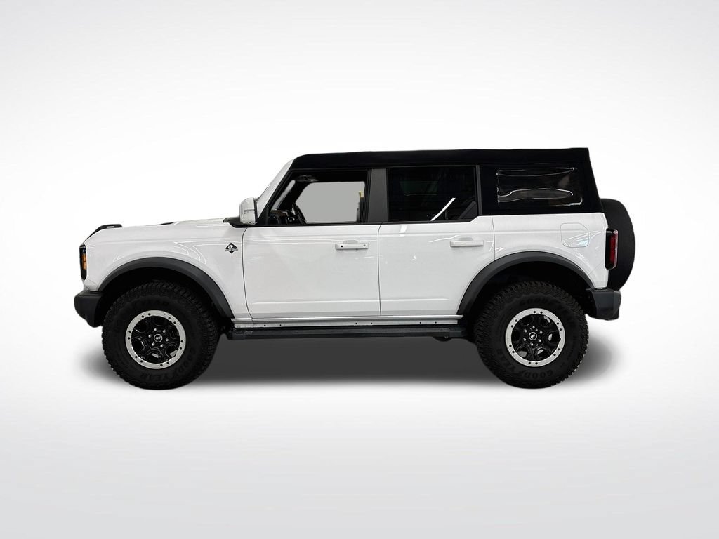 Used 2024 Ford Bronco Outer Banks w/ Sasquatch Package AWD/4WD image 2