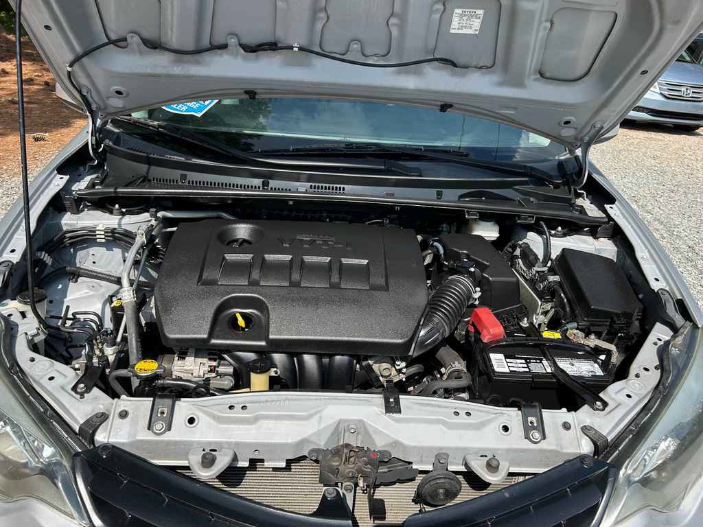 Used 2014 Toyota Corolla L FWD image 17
