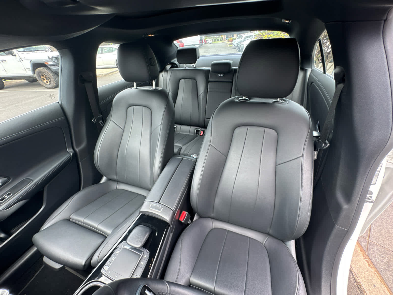 Used 2023 Mercedes-Benz CLA 250 image 13