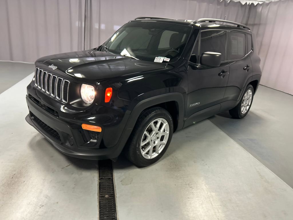 Used 2020 Jeep Renegade Sport w/ Sport Appearance Group FWD image 3