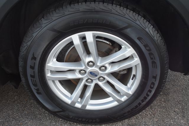 Used 2020 Ford Explorer XLT w/ Comfort Package image 51