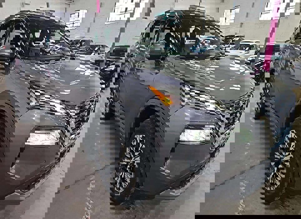 Used 2021 Nissan Rogue SV