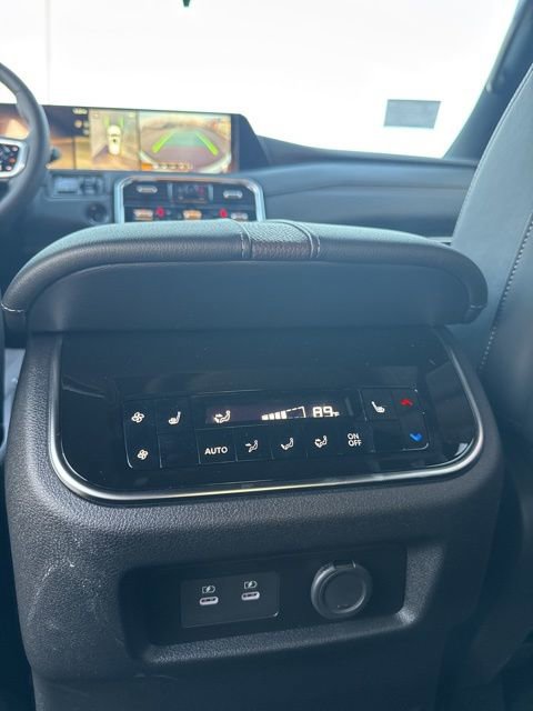 New 2026 Nissan Armada Platinum Reserve image 15