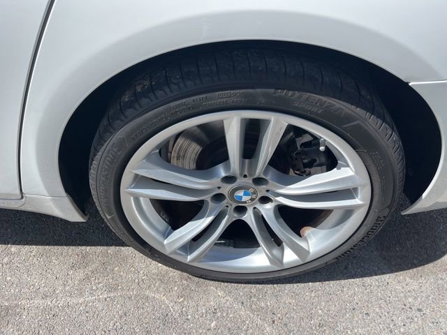 Used 2015 BMW 750i RWD image 18