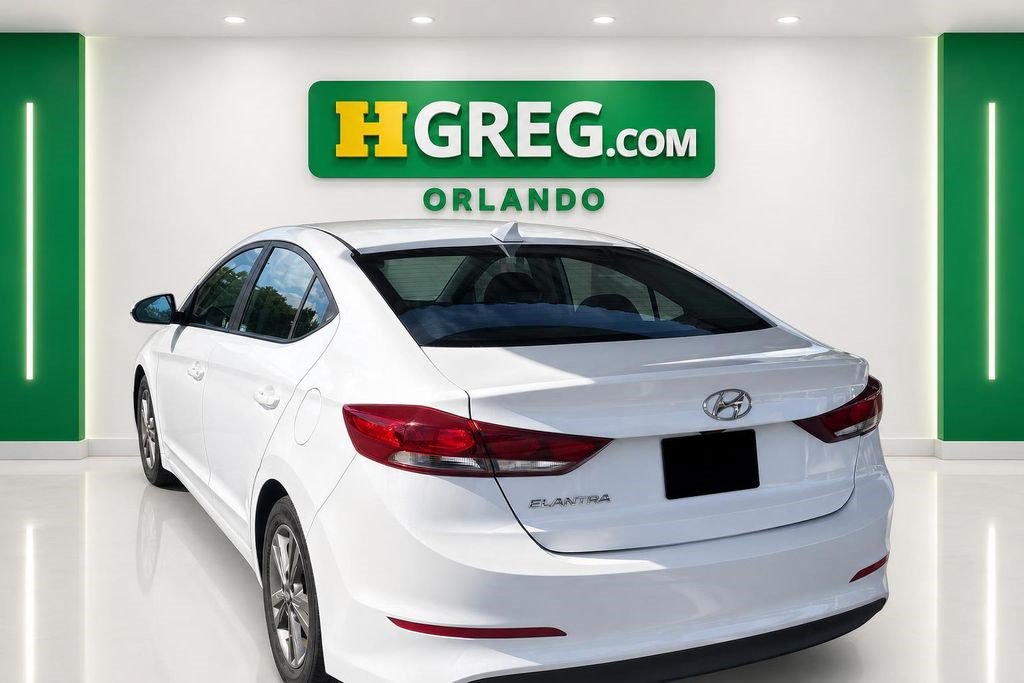 Used 2018 Hyundai Elantra SEL FWD image 2