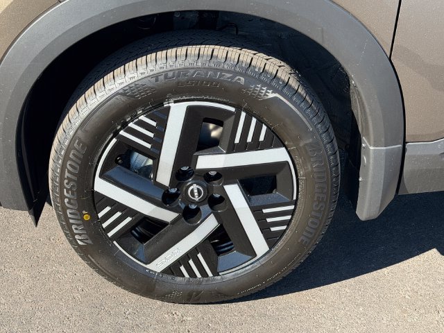 New 2027 Nissan Kicks SV FWD image 27