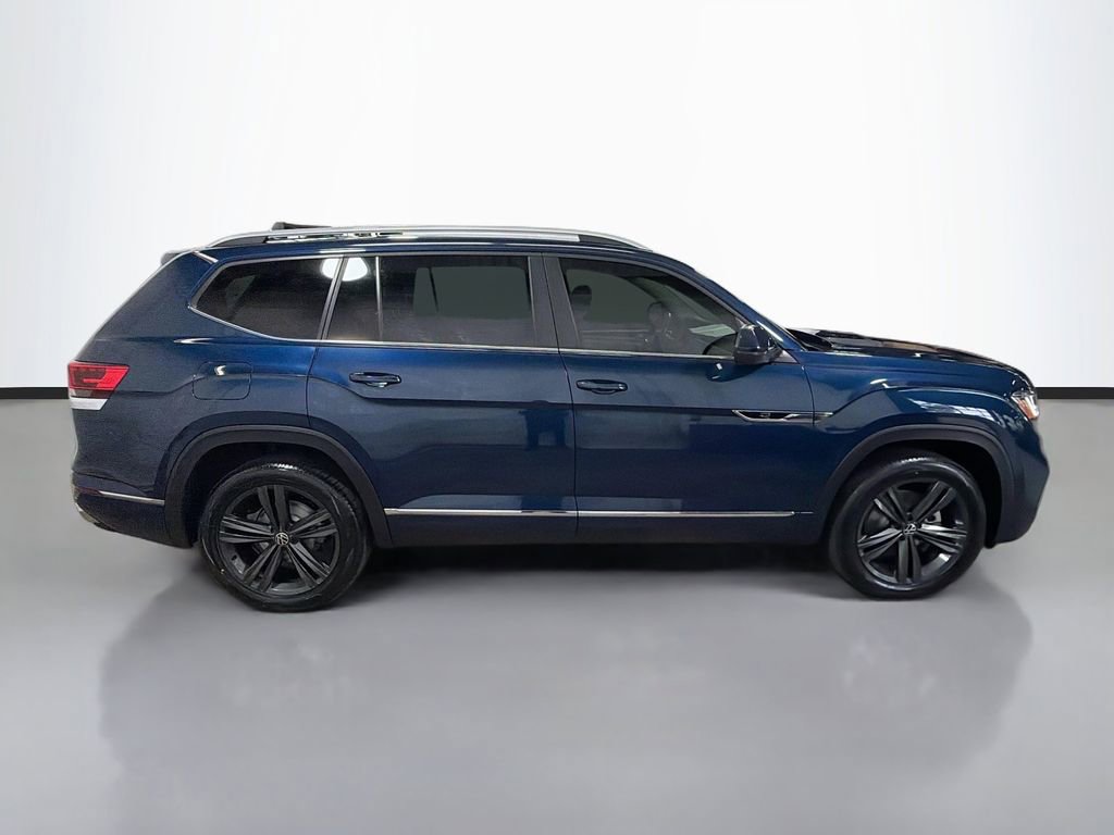 Used 2022 Volkswagen Atlas SEL R-Line AWD/4WD image 11