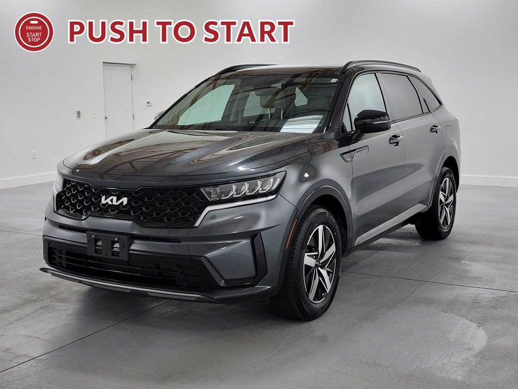 Used 2023 Kia Sorento S w/ Panoramic Sunroof Package FWD image 4