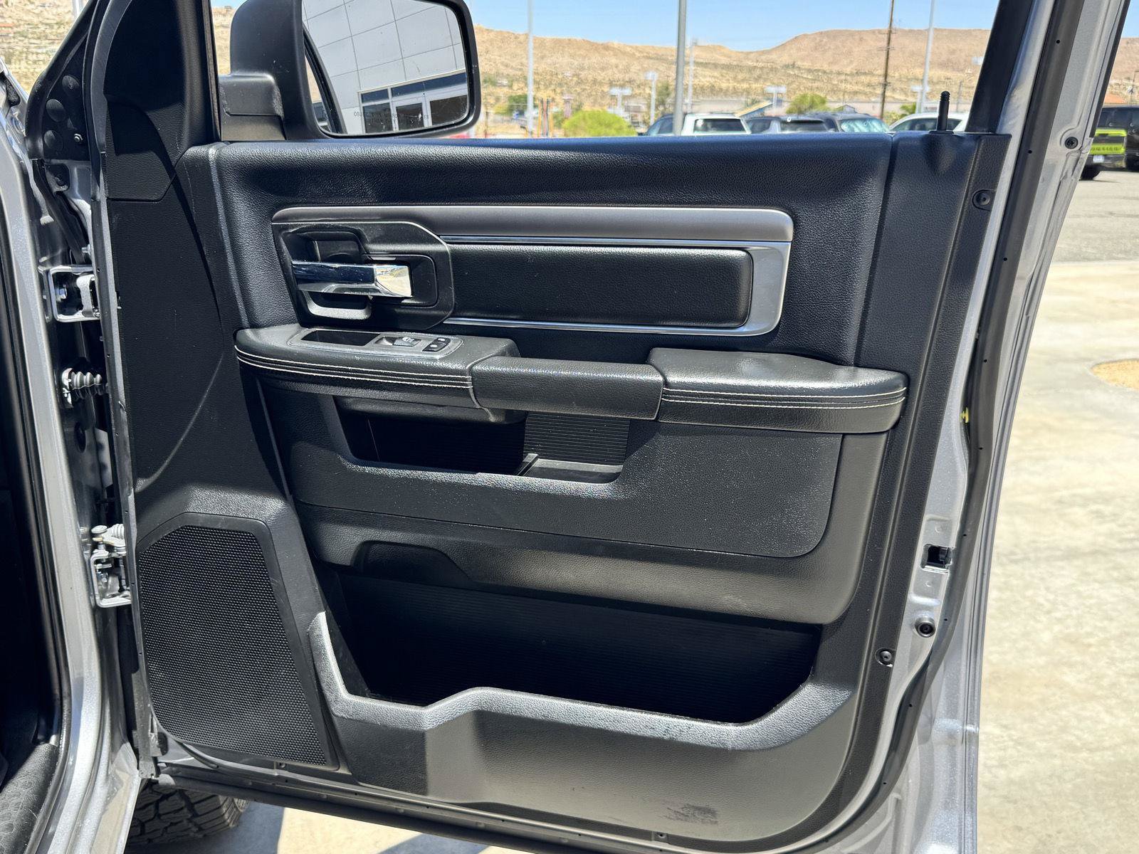 Used 2021 RAM 1500 Warlock w/ Electronics Group AWD/4WD image 33