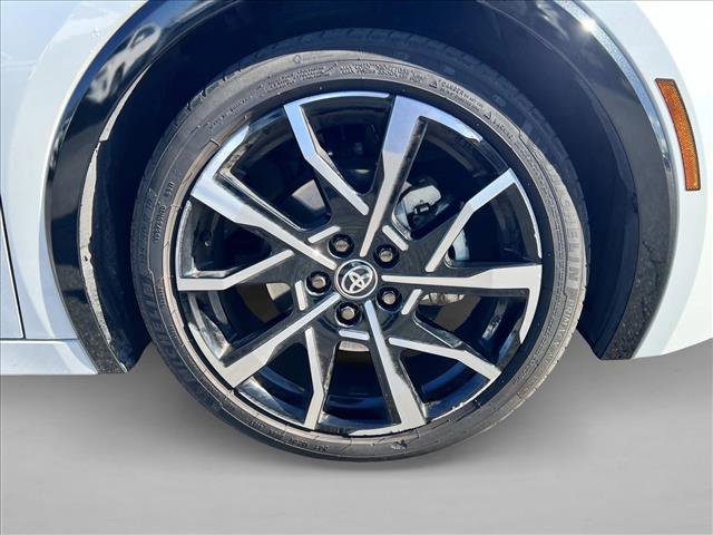 Used 2024 Toyota Prius Prime Premium image 24