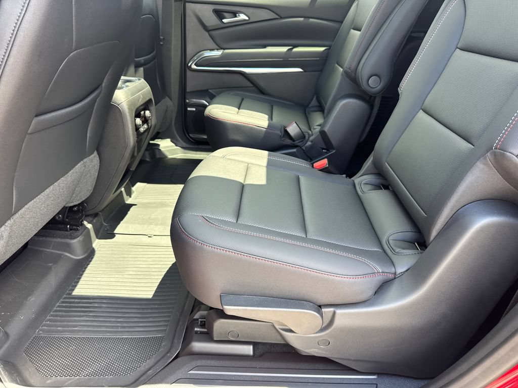 Used 2026 Chevrolet Traverse Z71 w/ Enhanced Driving Package AWD/4WD image 22