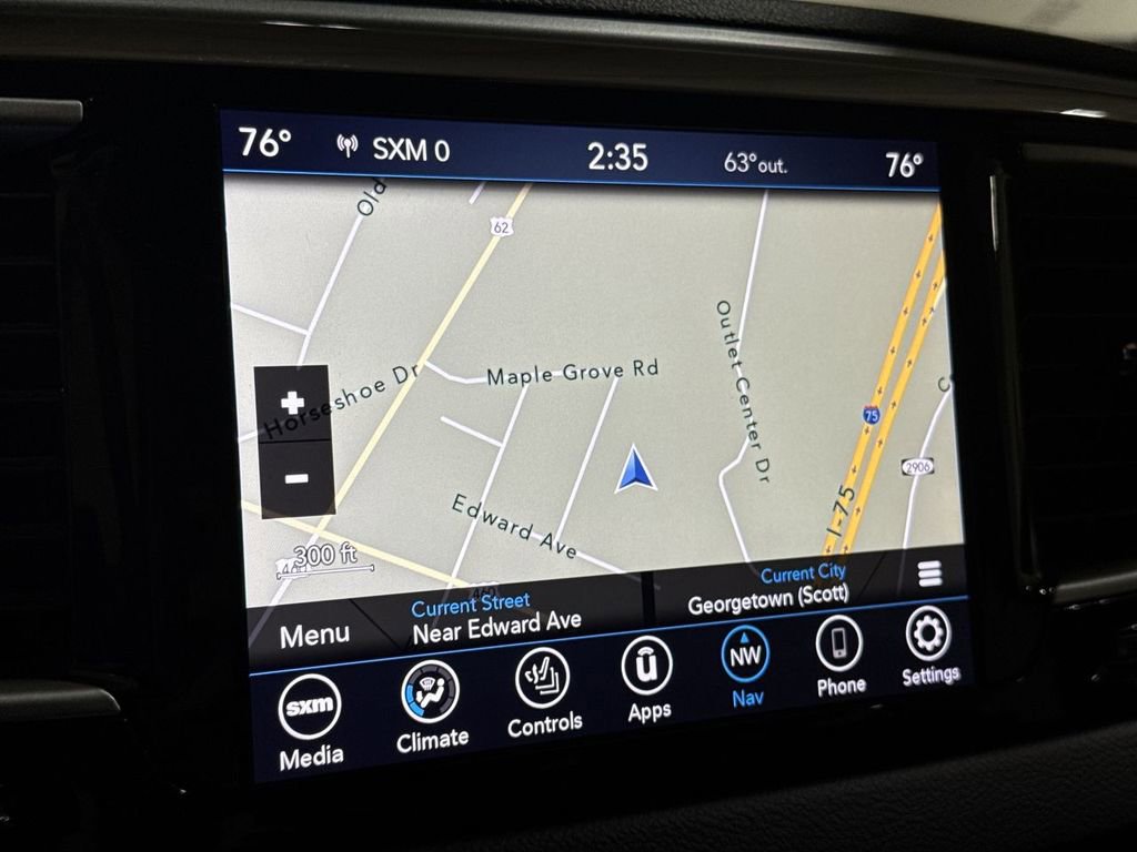 Used 2020 Chrysler Pacifica Touring-L Plus w/ Advanced Safetytec Group image 15