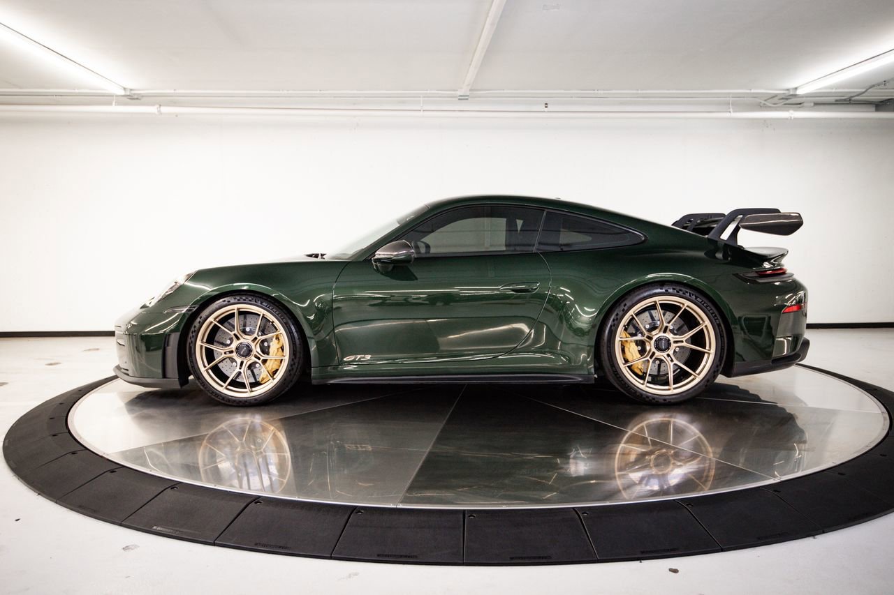 Certified 2025 Porsche 911 GT3 RWD image 2