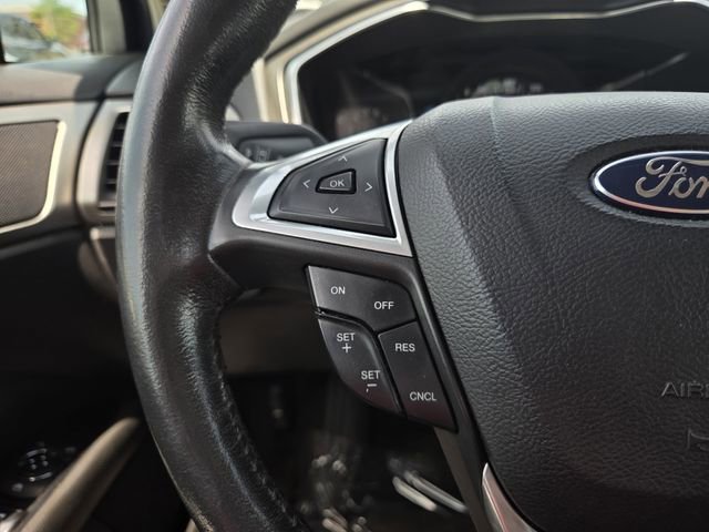 Used 2014 Ford Fusion SE w/ Equipment Group 202A image 23