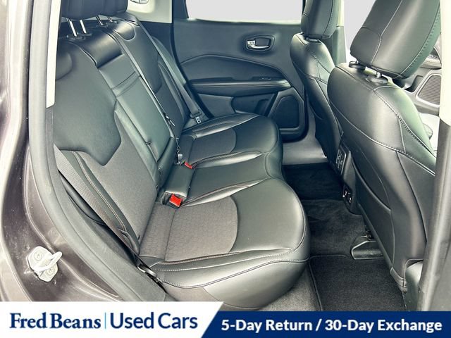 Used 2019 Jeep Compass Latitude w/ Popular Equipment Group AWD/4WD image 33