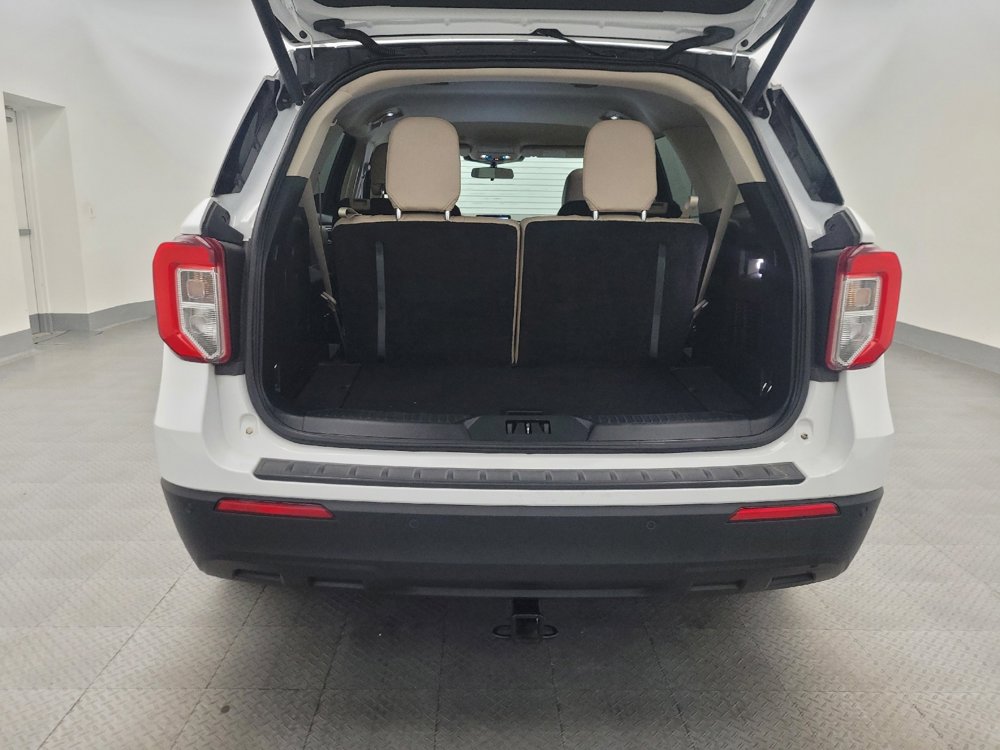 Used 2021 Ford Explorer XLT RWD image 29