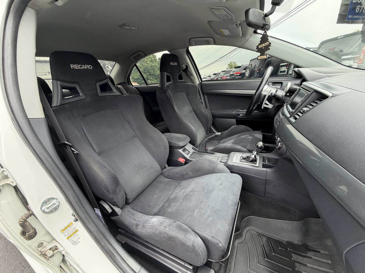 Used 2010 Mitsubishi Lancer Evolution SE AWD/4WD image 9