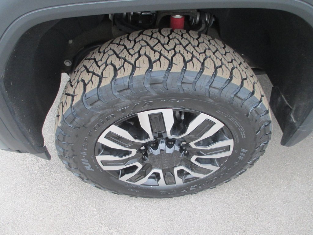 Certified 2025 GMC Sierra 3500 Denali Ultimate image 14