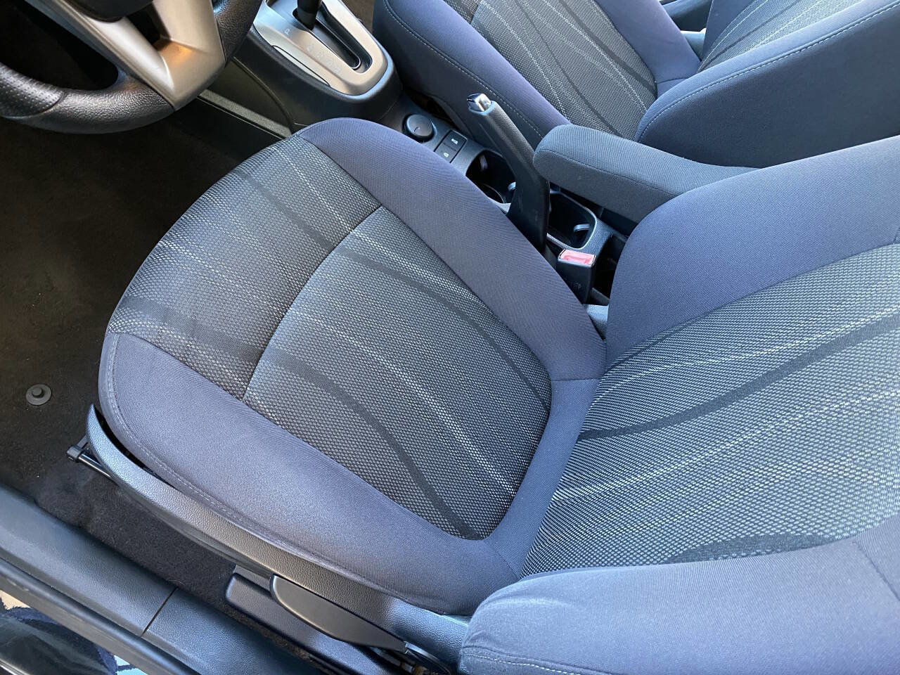 Used 2013 Chevrolet Sonic LT image 24