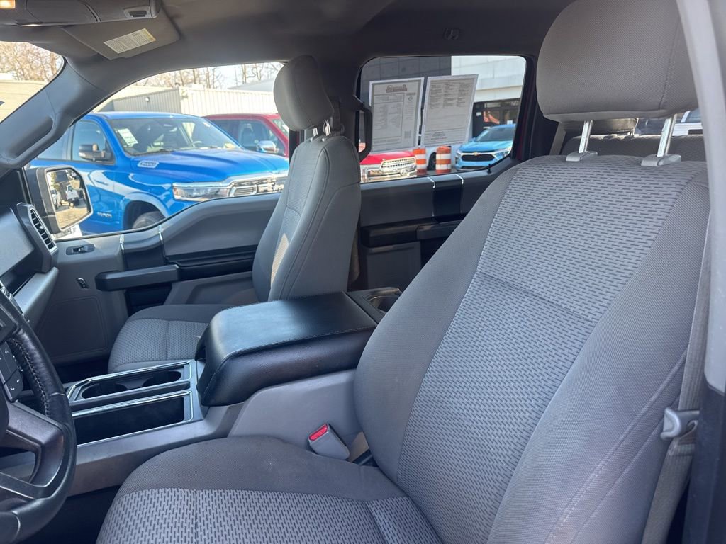 Used 2017 Ford F150 XLT w/ Equipment Group 302A Luxury image 15