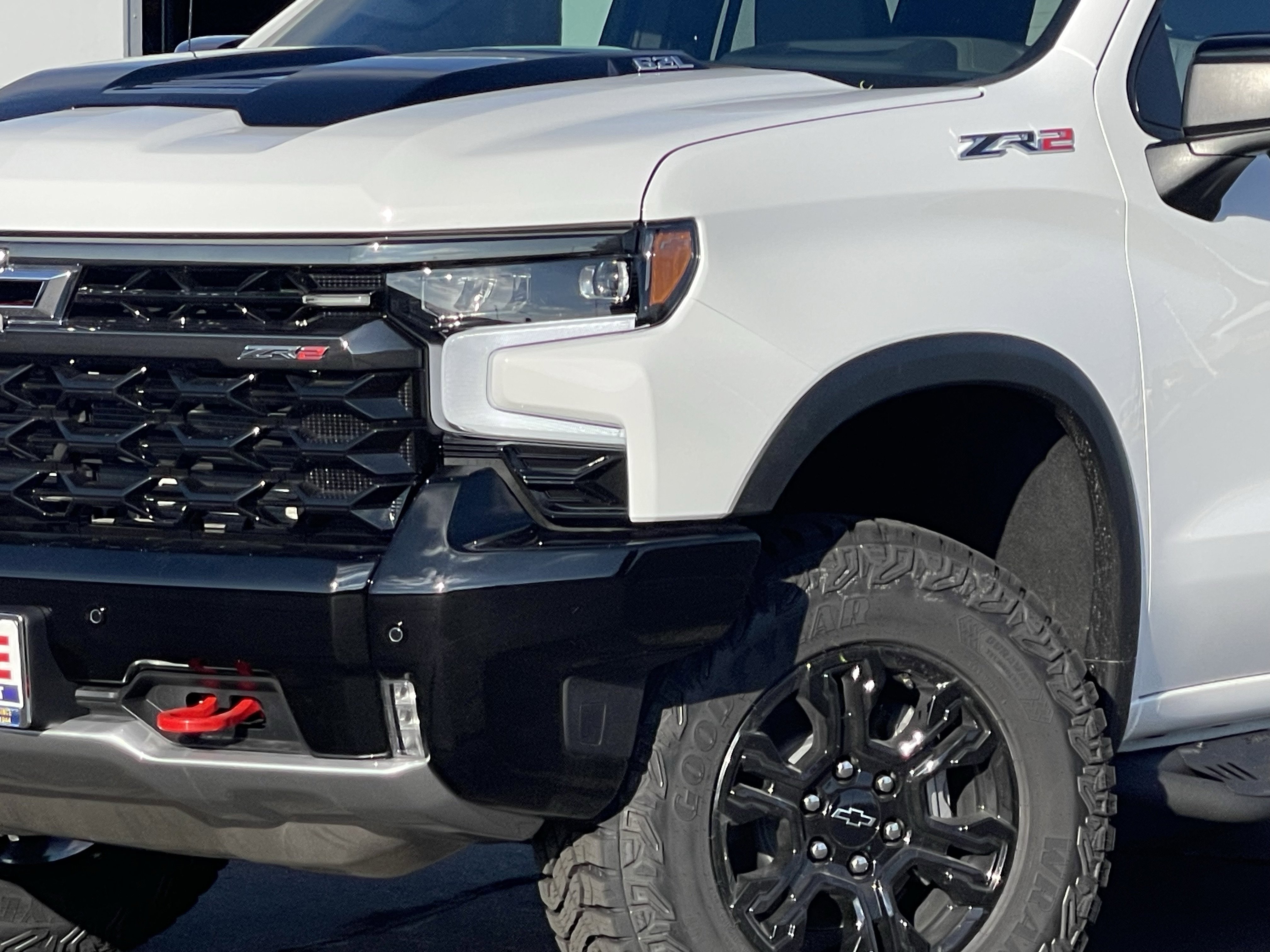 New 2026 Chevrolet Silverado 1500 ZR2 image 2