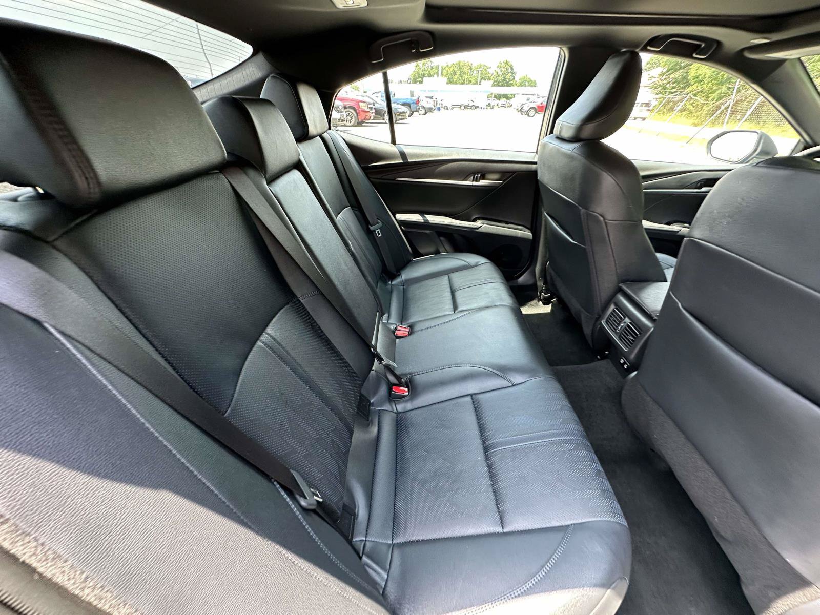 Used 2026 Toyota Camry XSE FWD image 25
