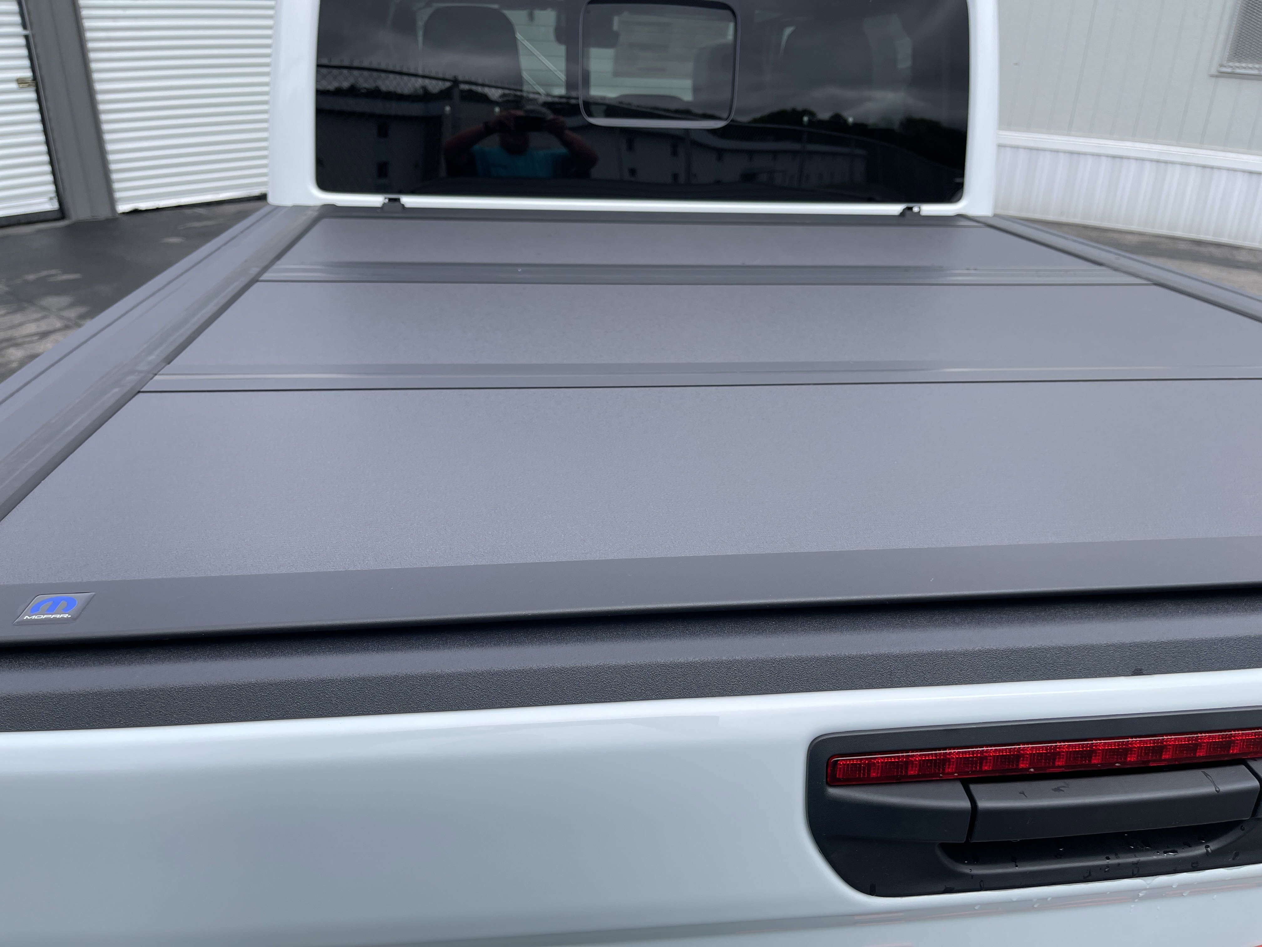 New 2025 Jeep Gladiator Mojave image 37