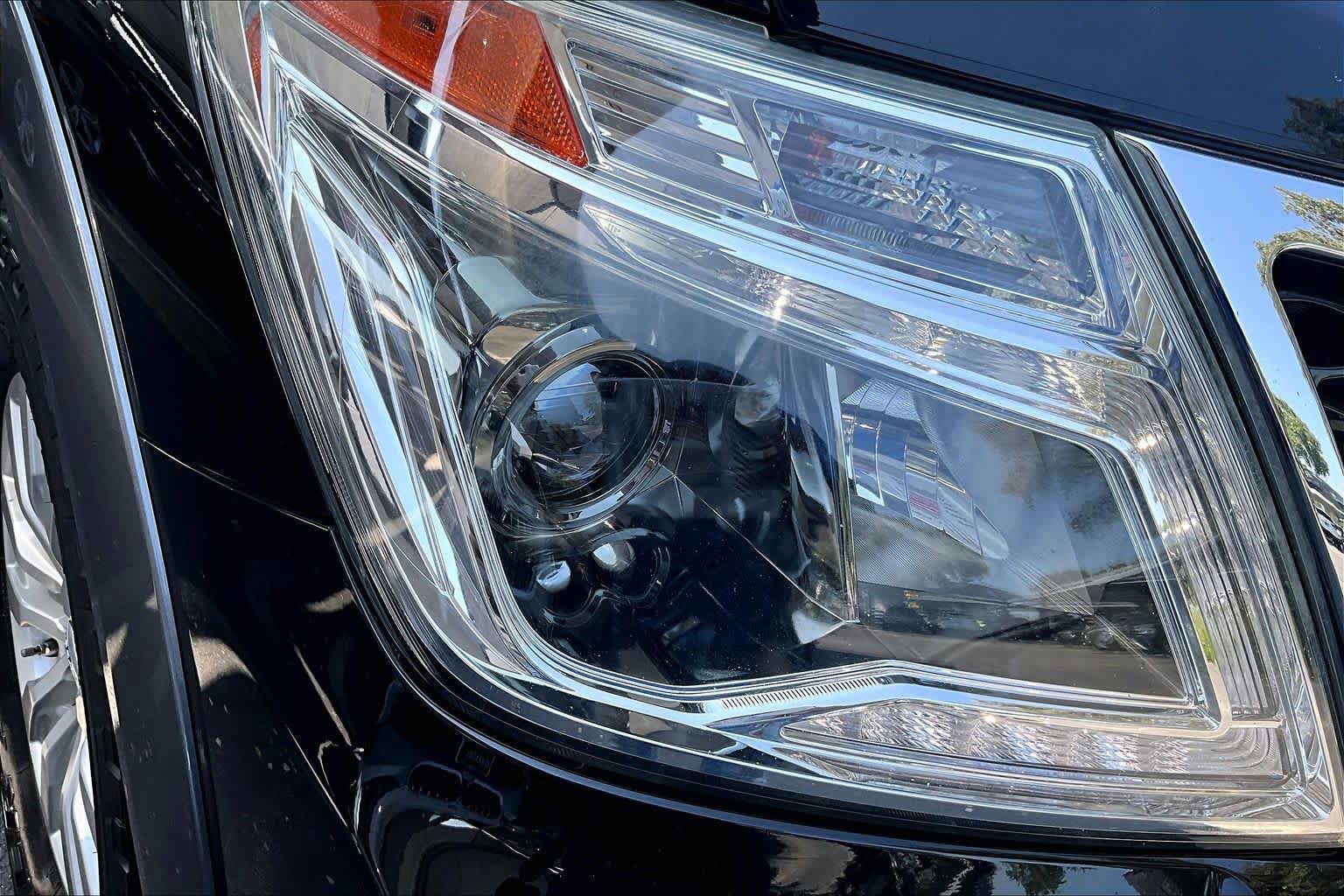 Used 2019 Nissan Armada SV w/ Driver Package RWD image 28