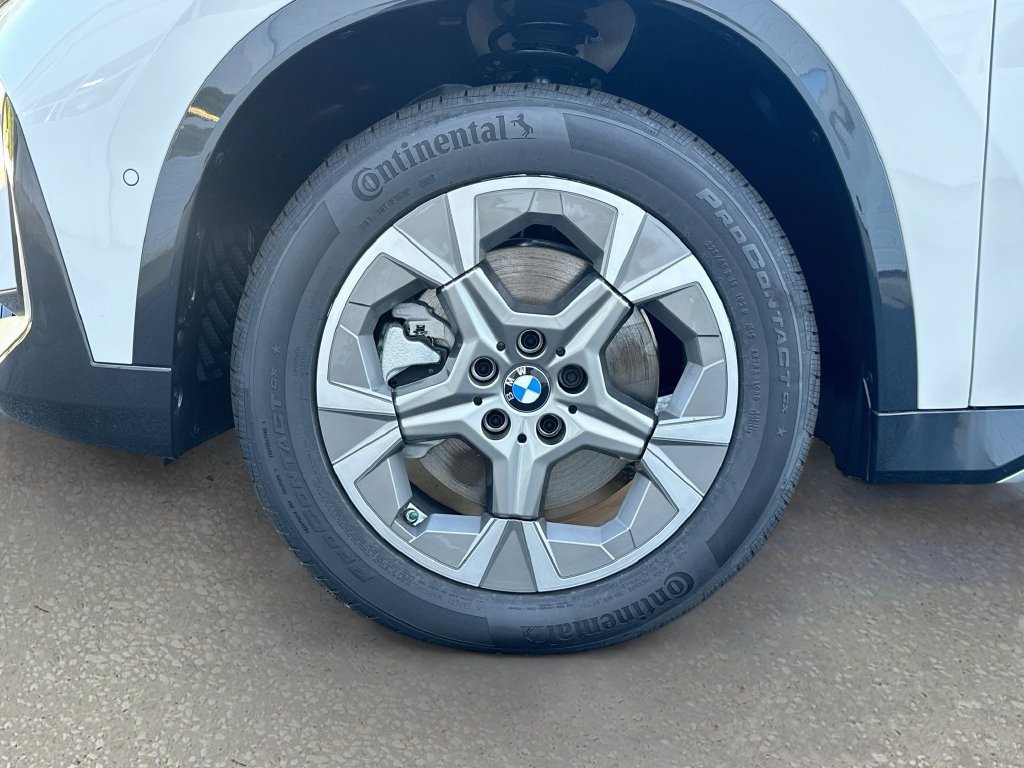 New 2027 BMW X1 xDrive28i AWD/4WD image 32