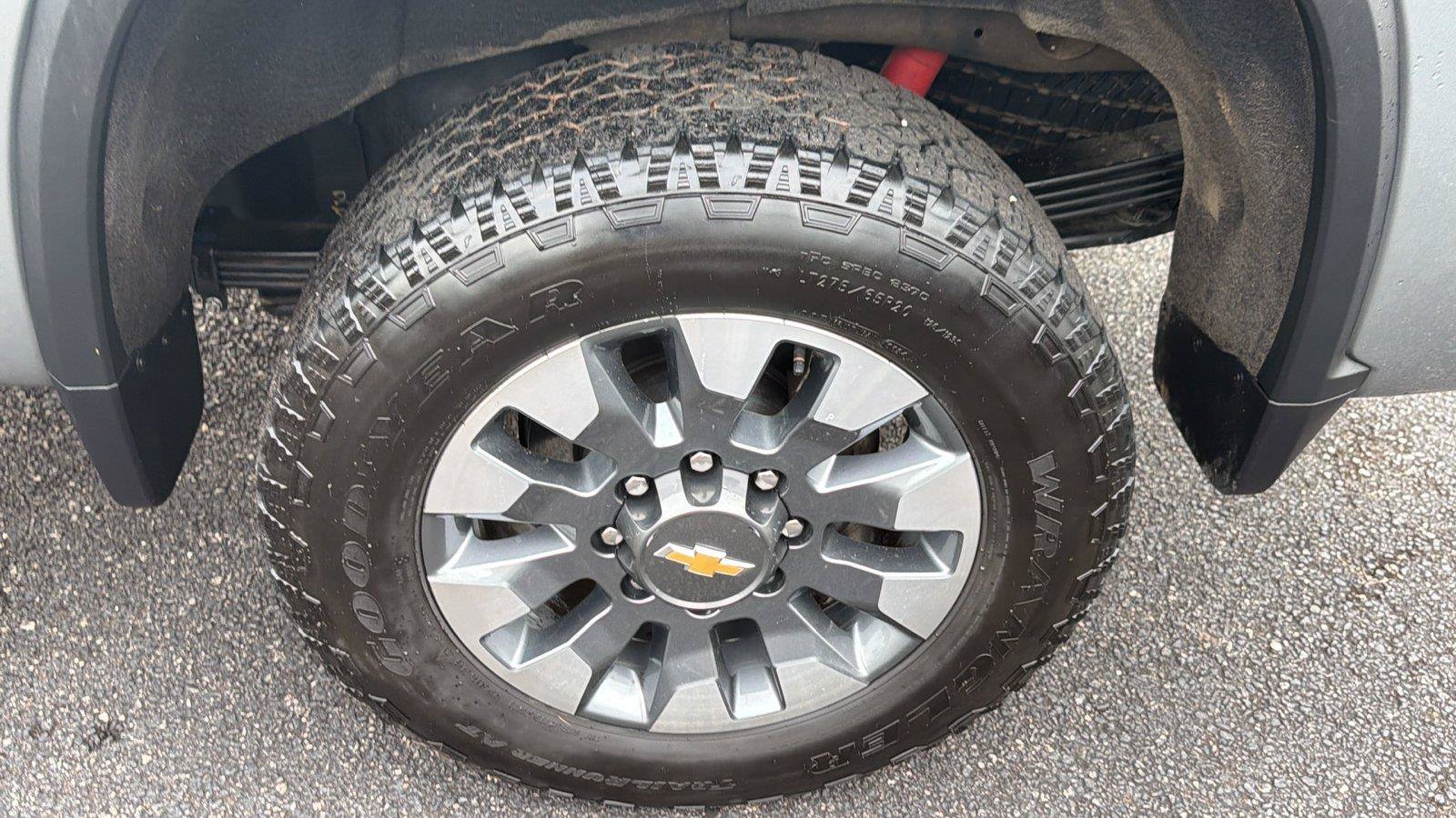 Used 2024 Chevrolet Silverado 2500 LT w/ All Star Edition AWD/4WD image 12