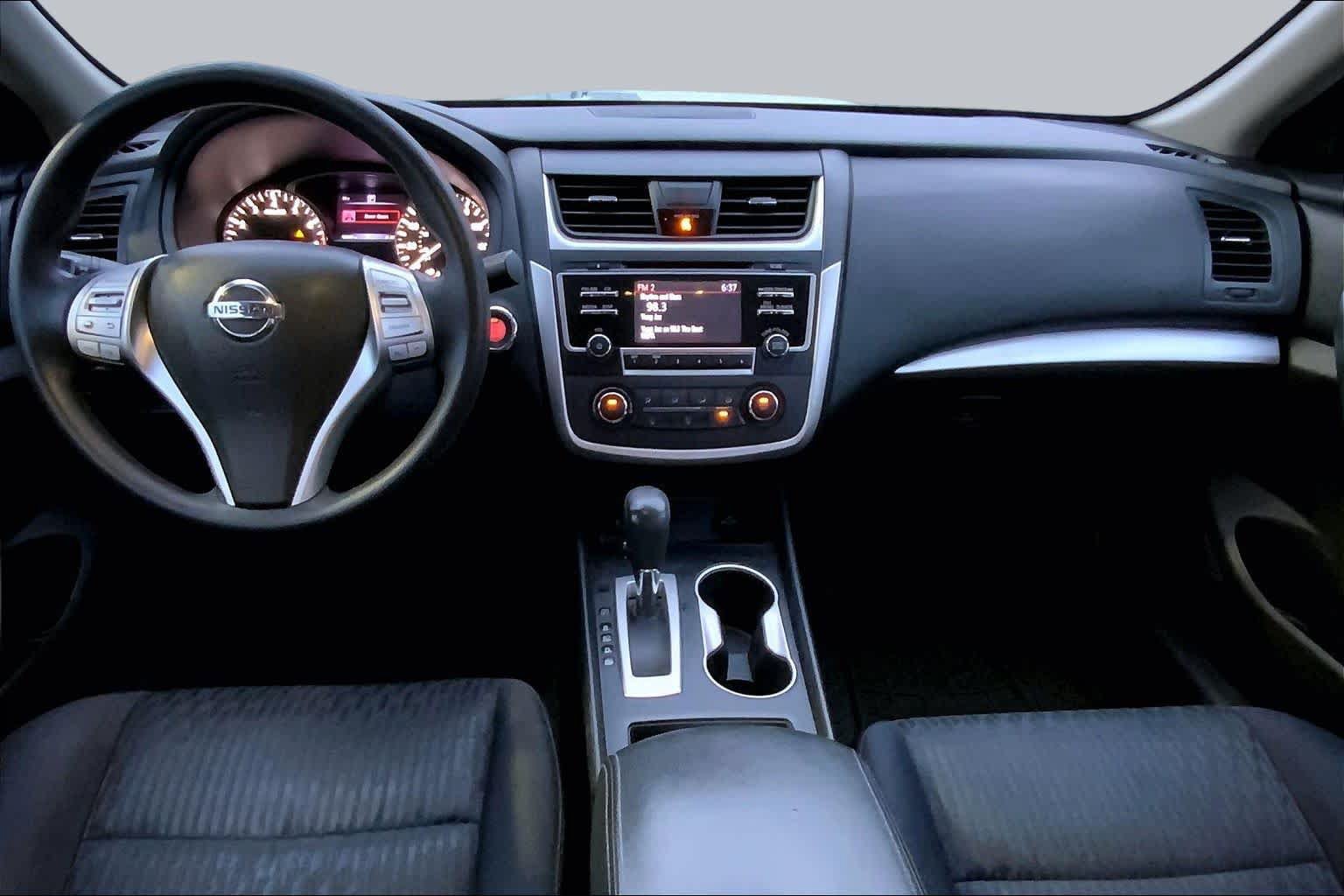 Used 2018 Nissan Altima 2.5 S w/ S Convenience Package FWD image 12