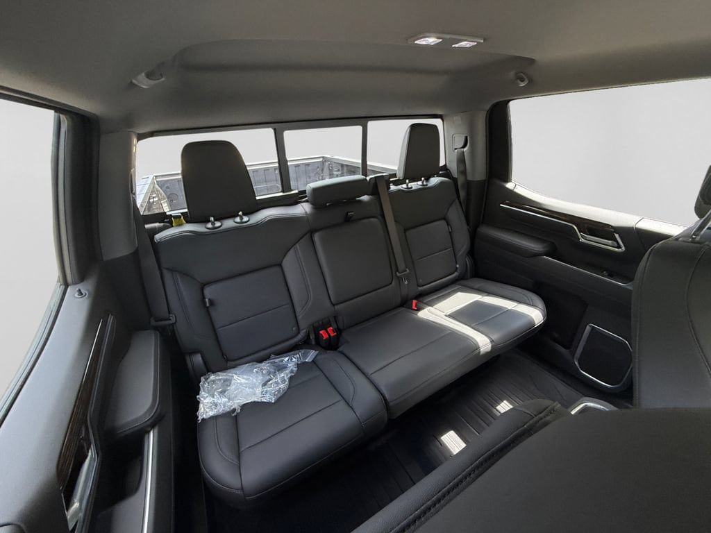 New 2026 GMC Sierra 1500 Elevation w/ Elevation Premium Package AWD/4WD image 17