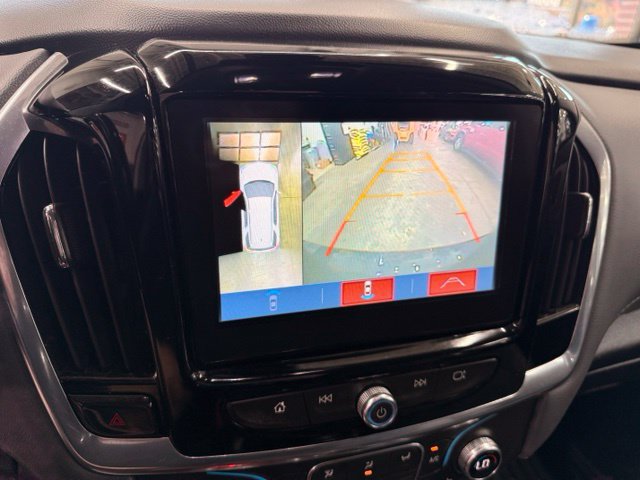 Used 2019 Chevrolet Traverse LT w/ LT Premium Package AWD/4WD image 15