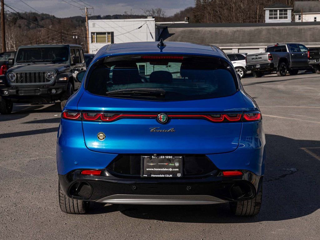 Used 2024 Alfa Romeo Tonale Ti w/ Active Assist Package image 5