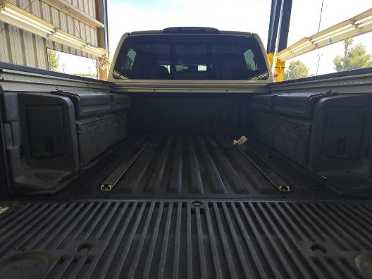 Used 2020 Nissan Titan SV w/ SV Convenience Package AWD/4WD image 11