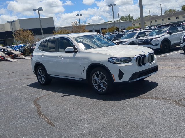 Used 2024 BMW X3 xDrive30i w/ Convenience Package w/ZPA AWD/4WD image 4