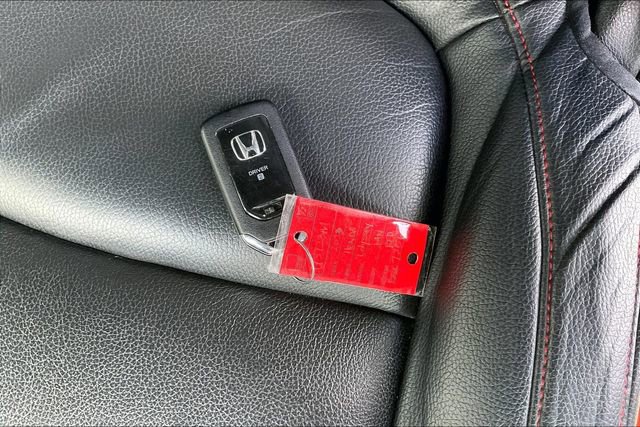 Used 2023 Honda Odyssey Sport image 12