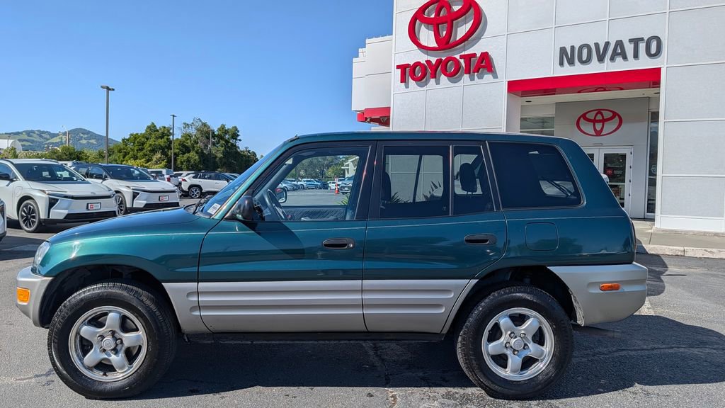 Used 1998 Toyota RAV4 2WD 4-Door image 8
