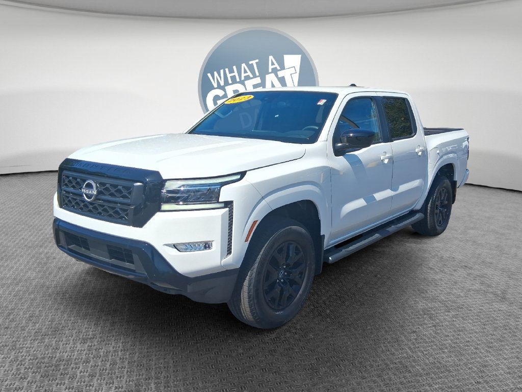 Used 2023 Nissan Frontier SV w/ Midnight Edition Package AWD/4WD image 8